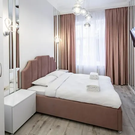 Avangard Deluxe Art Апартаменты