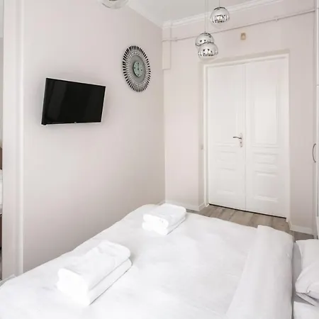 Avangard Deluxe Art * Lviv