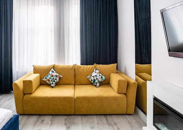 Avangard Deluxe Art * Lvov