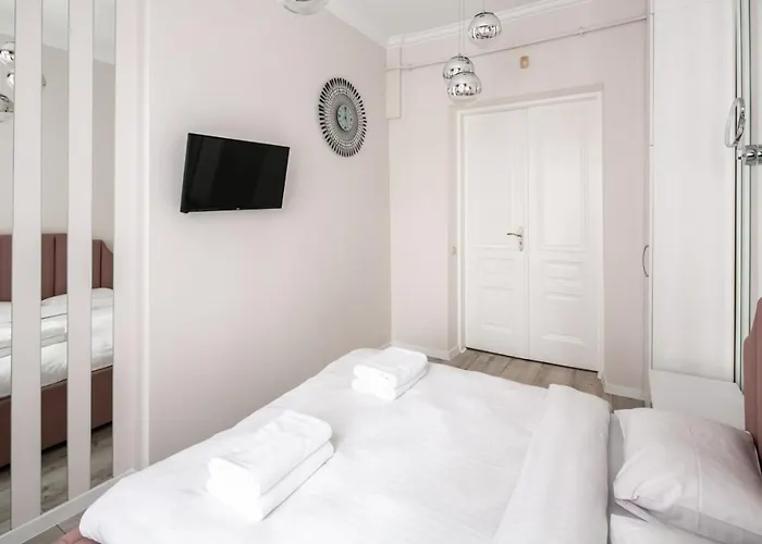 Avangard Deluxe Art * Lviv